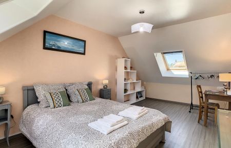 Chambre d'h&ocirc;tes n&deg;G33348 BREHAL - Manche - photo