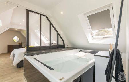 G&icirc;te n&deg;G1163 VAINS - Manche - photo